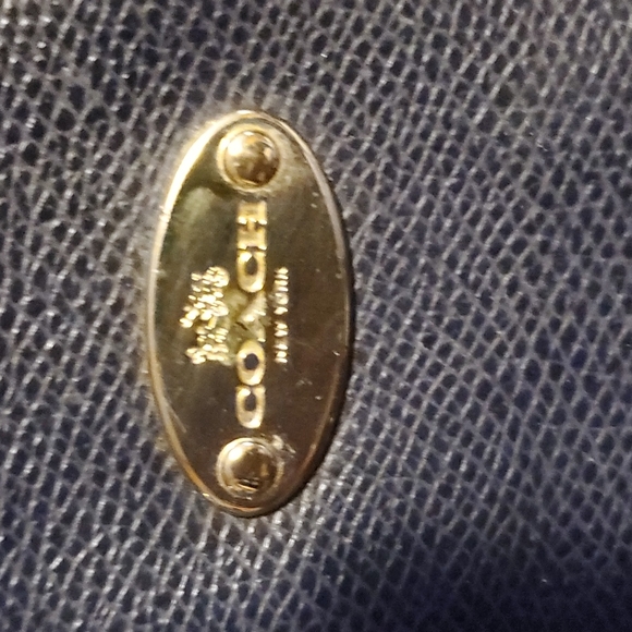 Coach blue leather crossbody - Picture 2 of 8